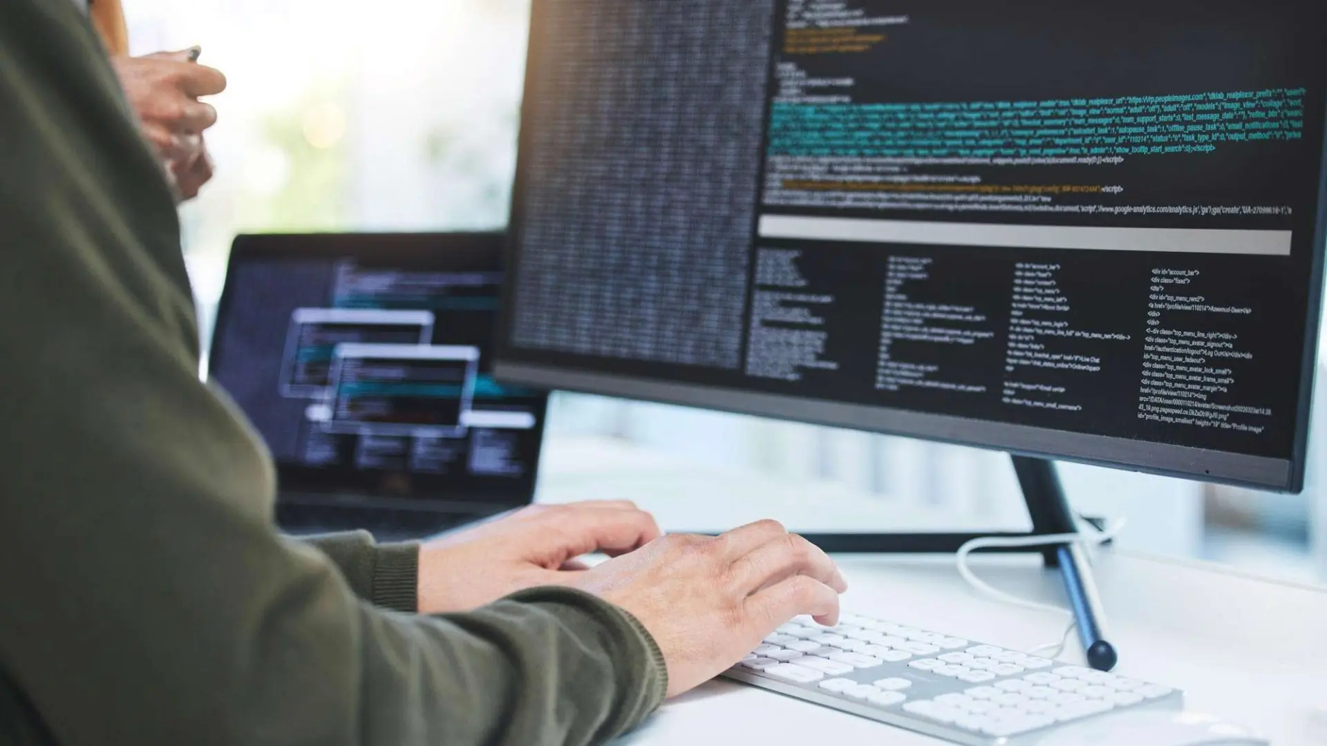 How to Get Your Business Recommended by ChatGPT, Claude and AI Assistants